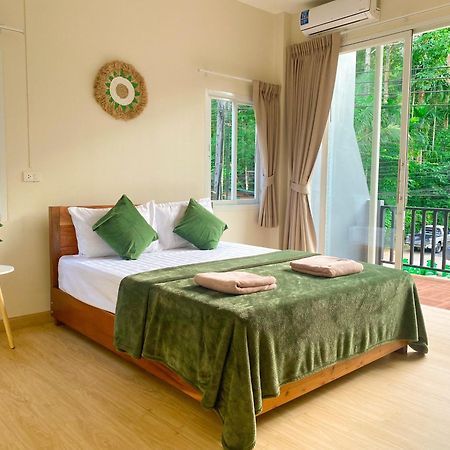 Private Room With Share Bathroom At Little Wild House Khaosok Khao Sok National Park Екстер'єр фото